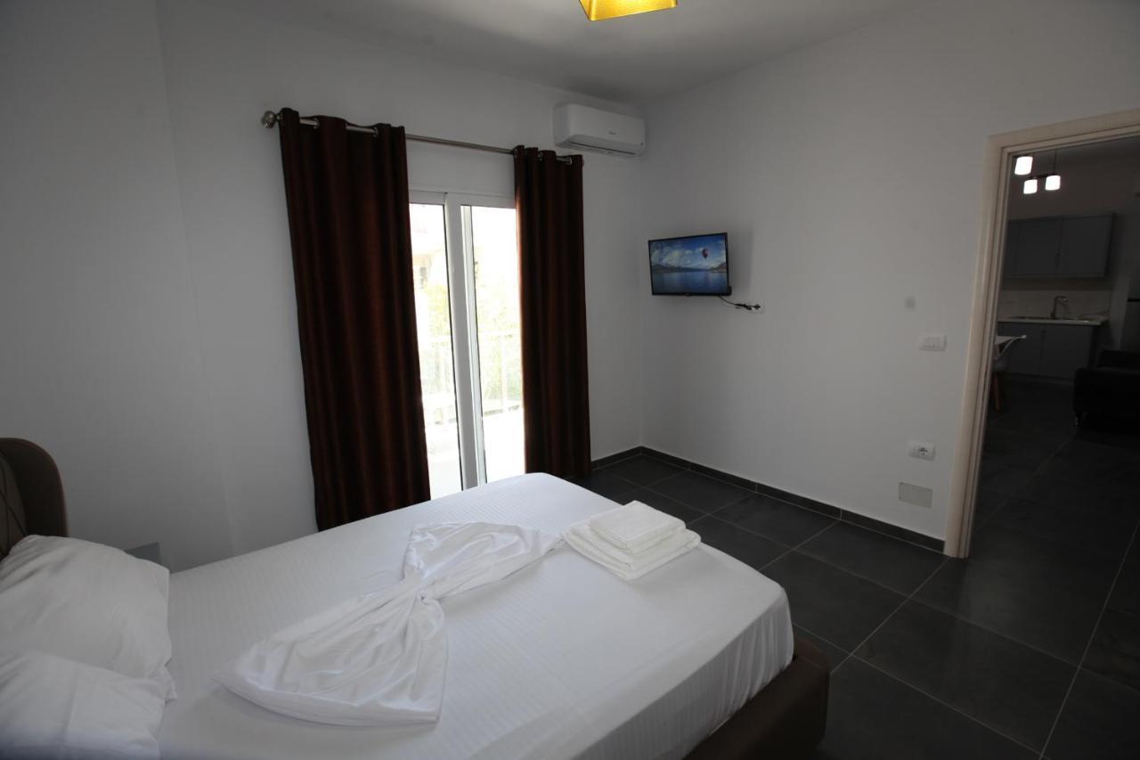Deda Apartments Sarandë 외부 사진