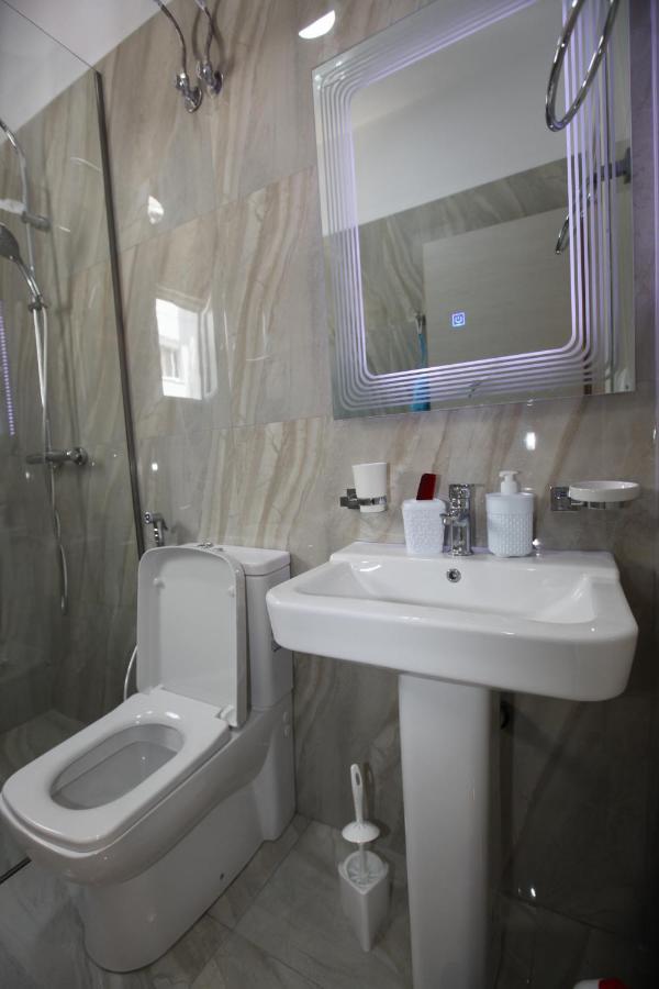 Deda Apartments Sarandë 외부 사진