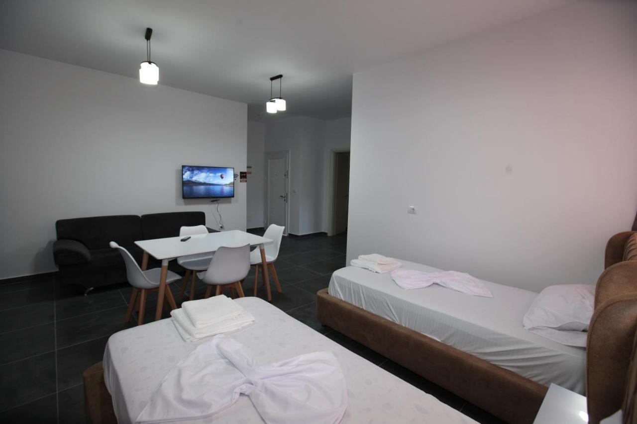 Deda Apartments Sarandë 외부 사진