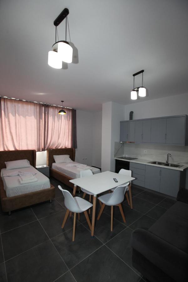 Deda Apartments Sarandë 외부 사진